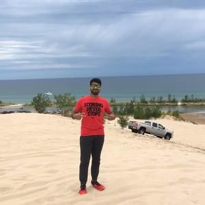 Meet your Posher, Vikas